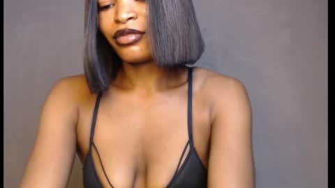 Snapshot of sweetxxboobsx chatting on 06-22-26, 09:28 sweetxxboobsx online show from 06-22-26, 09:28