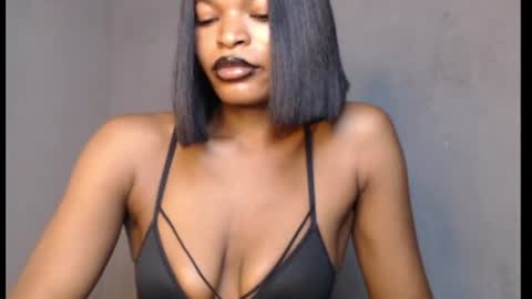 Snapshot of sweetxxboobsx chatting on 06-30-26, 03:02 sweetxxboobsx online show from 06-30-26, 03:02