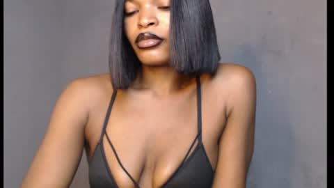 Snapshot of sweetxxboobsx chatting on 07-04-26, 08:31 sweetxxboobsx online show from 07-04-26, 08:31