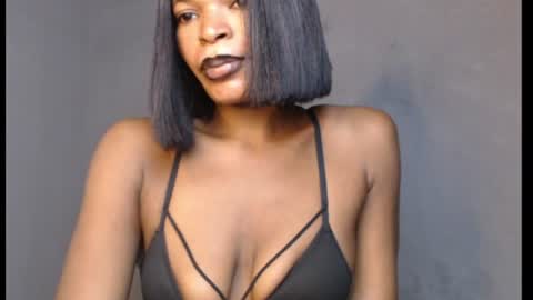Snapshot of sweetxxboobsx chatting on 07-13-26, 08:28 sweetxxboobsx online show from 07-13-26, 08:28