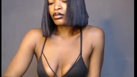 Snapshot of sweetxxboobsx chatting on 07-26-26, 06:43 sweetxxboobsx online show from 07-26-26, 06:43