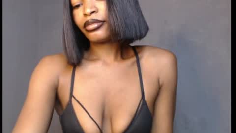 Snapshot of sweetxxboobsx chatting on 07-27-26, 07:26 sweetxxboobsx online show from 07-27-26, 07:26