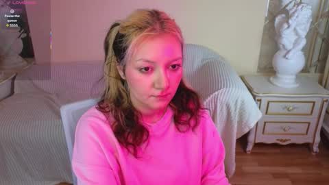 Hot Candy online show from 11-28-25, 12:08