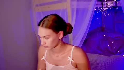 Snapshot of sweety_emilya chatting on 07-15-26, 05:45 Emily online show from 07-15-26, 05:45