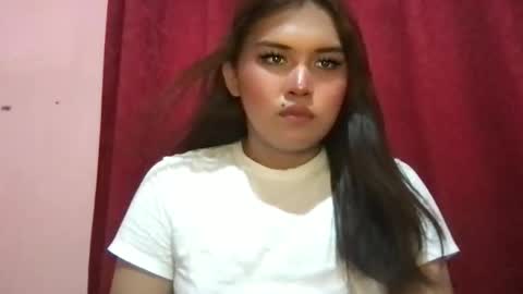 sweety_heart18 online show from 05-09-26, 05:34