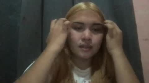 sweety_heart18 online show from 07-12-26, 04:20