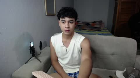 Nicki online show from 04-28-26, 11:21