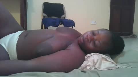 sweetyass25 online show from 03-08-26, 06:01