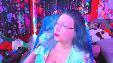 Snapshot of sweetylisahard chatting on 02-27-25, 07:01 Lisa online show from 02-27-25, 07:01