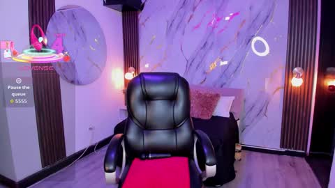 sweet online show from 10-31-25, 11:11