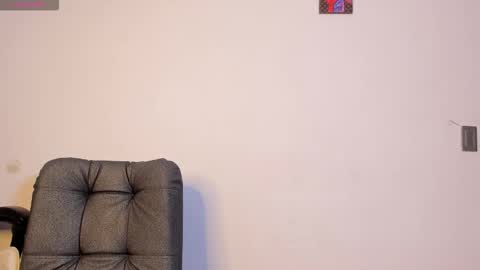 Snapshot of swet_lovee_ chatting on 03-09-26, 11:03 Your dream online show from 03-09-26, 11:03