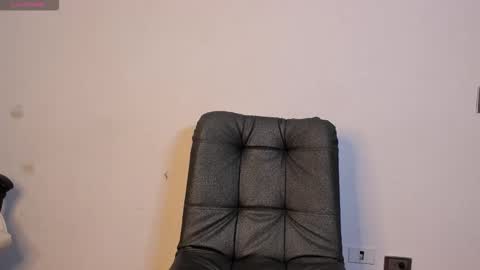 Snapshot of swet_lovee_ chatting on 03-16-26, 11:25 Your dream online show from 03-16-26, 11:25