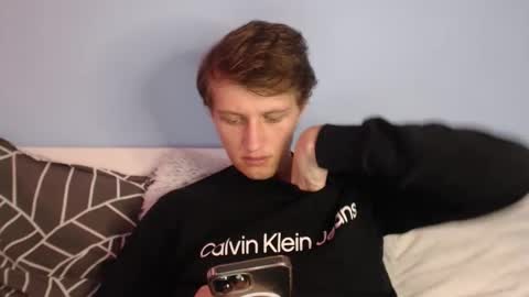 Snapshot of swetieecharmm chatting on 02-23-26, 09:23 Cat online show from 02-23-26, 09:23