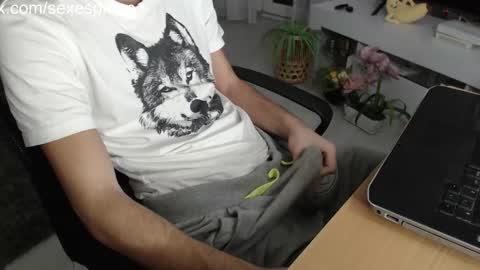 SwetLittleBoy4u online show from 11-02-25, 05:59