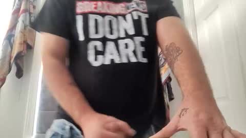 swiftdavid913 online show from 12-19-25, 03:52