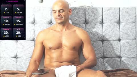    ------- Hi Im Willy  follow me do not forget to put the thumb up  online show from 12-17-24, 11:38