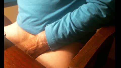 Snapshot of swizzle__stick chatting on 11-17-25, 10:43 will jeffers online show from 11-17-25, 10:43