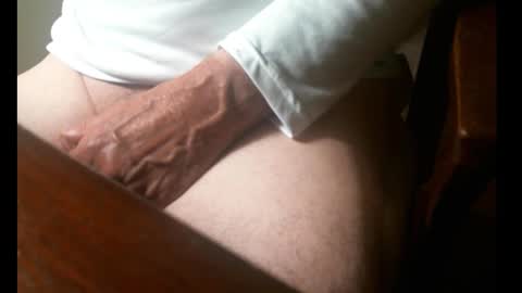 Snapshot of swizzle__stick chatting on 11-18-25, 10:41 will jeffers online show from 11-18-25, 10:41