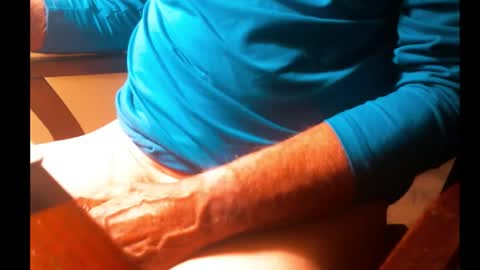 Snapshot of swizzle__stick chatting on 12-05-25, 10:46 will jeffers online show from 12-05-25, 10:46