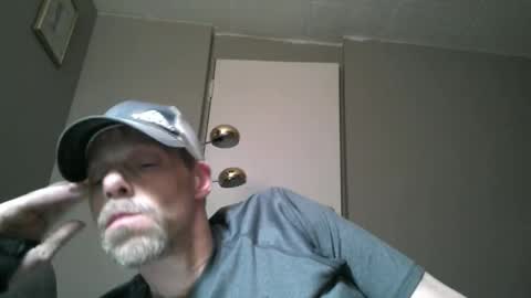 Snapshot of swontguy2025 chatting on 02-26-25, 06:15 swontguy2025 online show from 02-26-25, 06:15