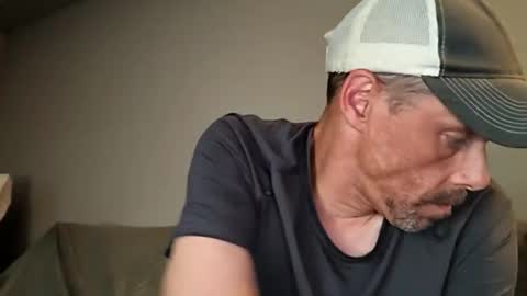 Snapshot of swontguy2025 chatting on 09-11-25, 03:39 swontguy2025 online show from 09-11-25, 03:39