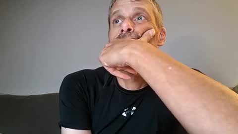 Snapshot of swontguy2025 chatting on 09-13-25, 06:24 swontguy2025 online show from 09-13-25, 06:24