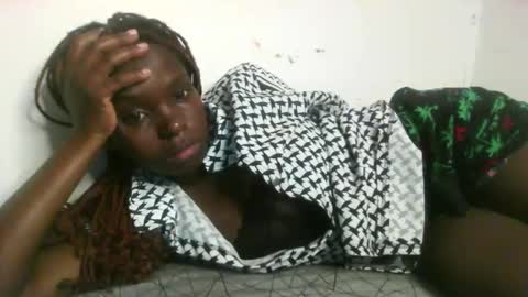 Snapshot of swt_lov chatting on 02-21-25, 08:38 swt_lov online show from 02-21-25, 08:38