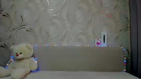 Ana online show from 02-05-25, 03:55