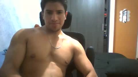 Snapshot of sxgx_nm chatting on 04-04-26, 06:33 sxgx_nm online show from 04-04-26, 06:33
