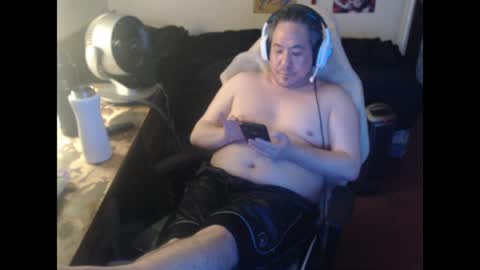Snapshot of sxykoreandick chatting on 04-03-26, 06:39 Rick Hard online show from 04-03-26, 06:39