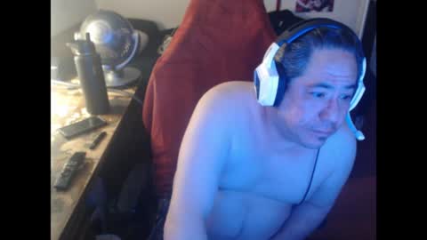 Snapshot of sxykoreandick chatting on 05-18-26, 05:08 Rick Hard online show from 05-18-26, 05:08