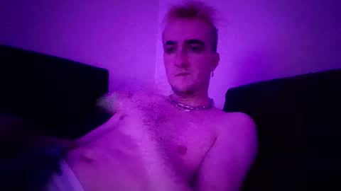 sXyez online show from 01-18-26, 05:22