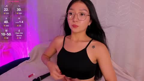 Snapshot of sydney_miller_ chatting on 07-10-26, 12:26 Sydney online show from 07-10-26, 12:26