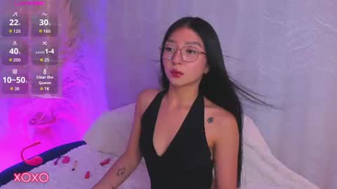 Snapshot of sydney_miller_ chatting on 07-19-26, 12:14 Sydney online show from 07-19-26, 12:14