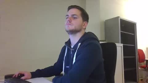 Snapshot of syl092 chatting on 12-05-24, 02:00 syl092 online show from 12-05-24, 02:00