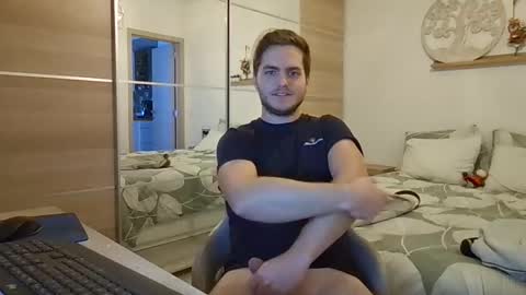 Snapshot of syl092 chatting on 11-12-25, 04:29 syl092 online show from 11-12-25, 04:29