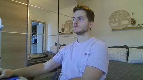 Snapshot of syl092 chatting on 01-07-26, 09:34 syl092 online show from 01-07-26, 09:34