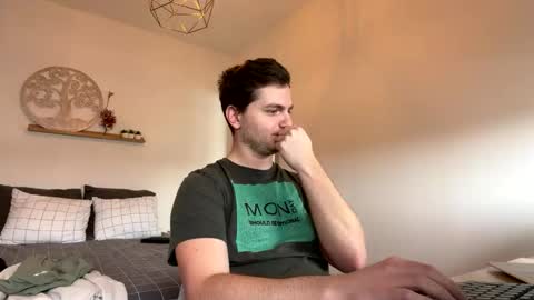 Snapshot of syl092 chatting on 02-05-26, 01:05 syl092 online show from 02-05-26, 01:05