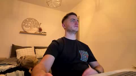 Snapshot of syl092 chatting on 02-10-26, 05:28 syl092 online show from 02-10-26, 05:28