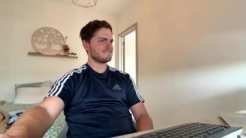 Snapshot of syl092 chatting on 04-10-26, 01:16 syl092 online show from 04-10-26, 01:16