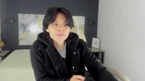 sylasfrost online show from 11-25-25, 07:03