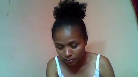 Snapshot of sylvaniah01 chatting on 05-16-26, 12:15 sylvaniah01 online show from 05-16-26, 12:15