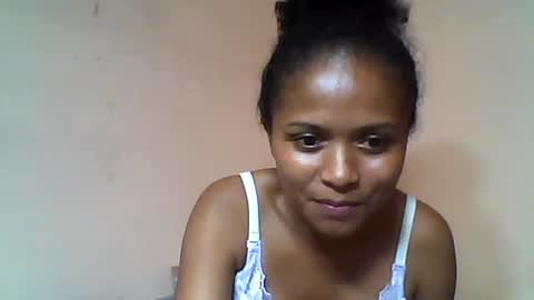 Snapshot of sylvaniah01 chatting on 05-17-26, 12:19 sylvaniah01 online show from 05-17-26, 12:19