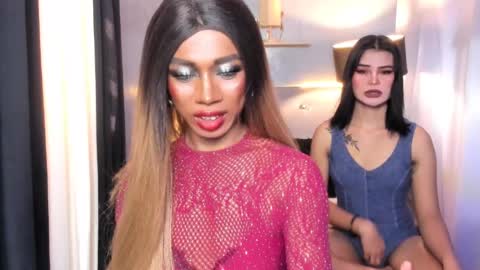 Snapshot of sylviafoxxx chatting on 05-24-26, 01:32 sylviafoxxx online show from 05-24-26, 01:32