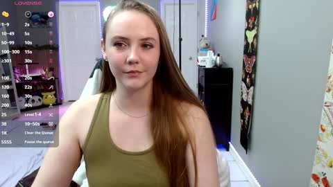 Snapshot of syndica chatting on 01-19-25, 11:43 Jennah online show from 01-19-25, 11:43