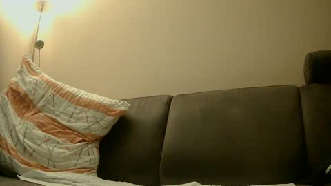 synek65 online show from 02-08-25, 08:42