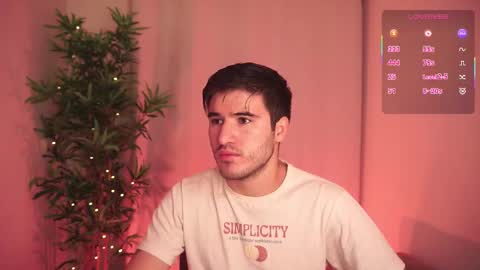 Snapshot of t0ny_wylie chatting on 11-18-25, 09:58 t0ny_wylie online show from 11-18-25, 09:58