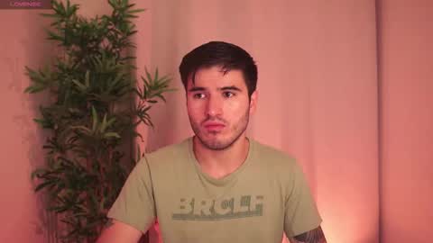 t0ny_wylie online show from 11-19-25, 09:53