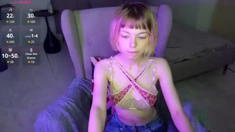 Alice online show from 06-09-26, 01:28