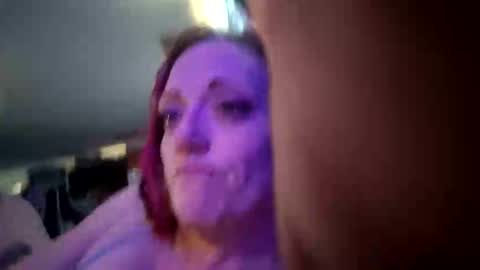 Snapshot of t813239 chatting on 10-29-25, 07:15 t813239 online show from 10-29-25, 07:15